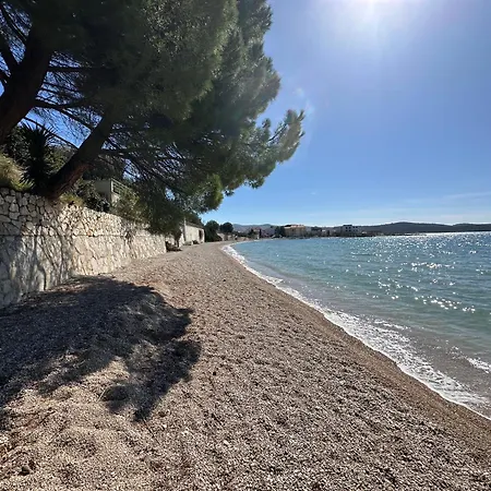 - Sibenik A4 *
